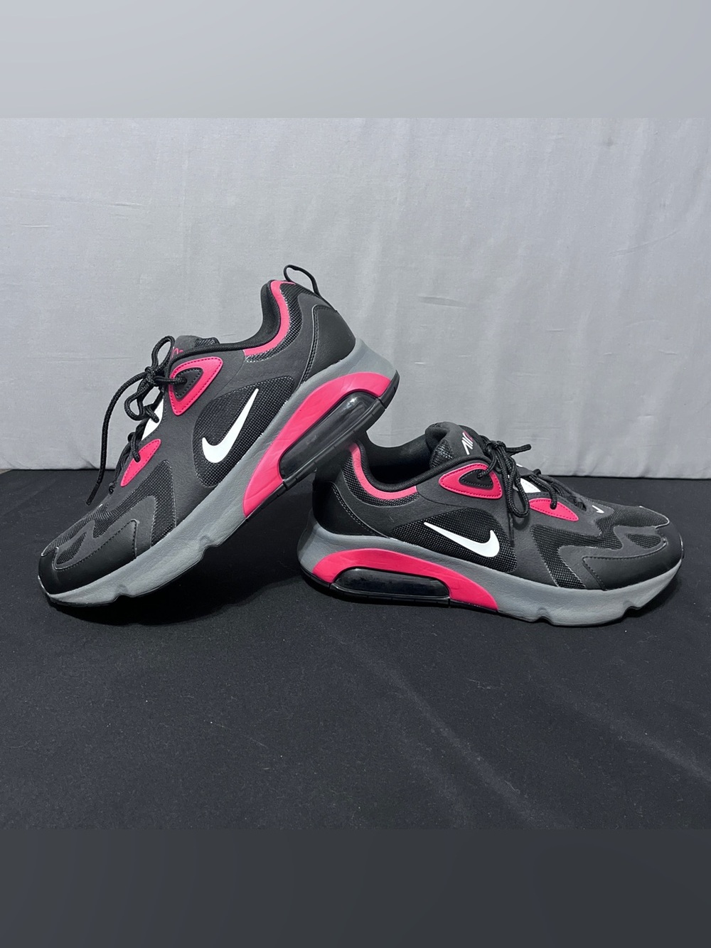 Nike Air Max 200 "Thunder Grey Hot Punch" Men’s  Size 11.5